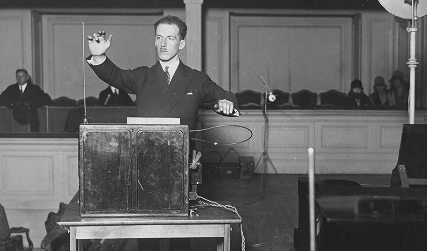 Физик, музыкант, разведчик